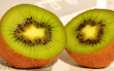 Is Kiwifruit Citrus? What vitamins are in a kiwifruit?
