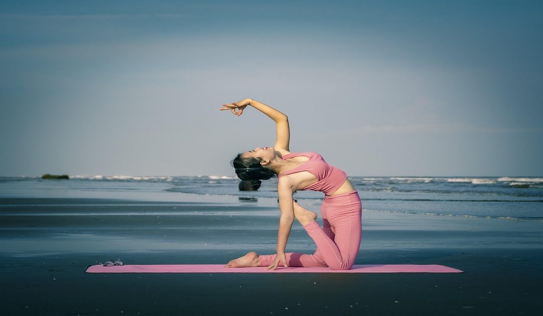 Yoga for Beginners at Home: Start in 6 Easy Poses